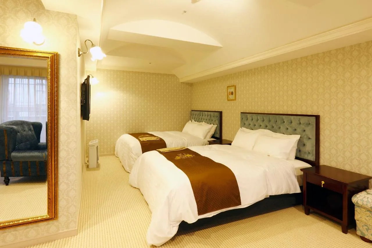 Hotel Konigs-Krone Kobe 3*,  Japão